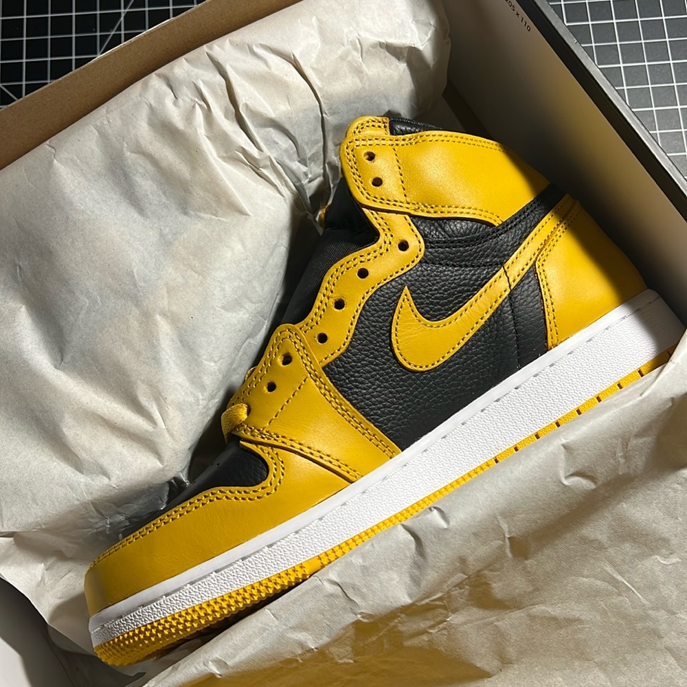 Air Jordan 1 Retro High